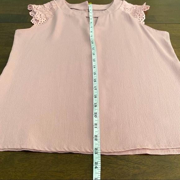 Pink sheer blouse with embroidered sleeves - Picture 6 of 10